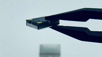 Temperature Compensation Techniques for Quartz Crystal Resonators